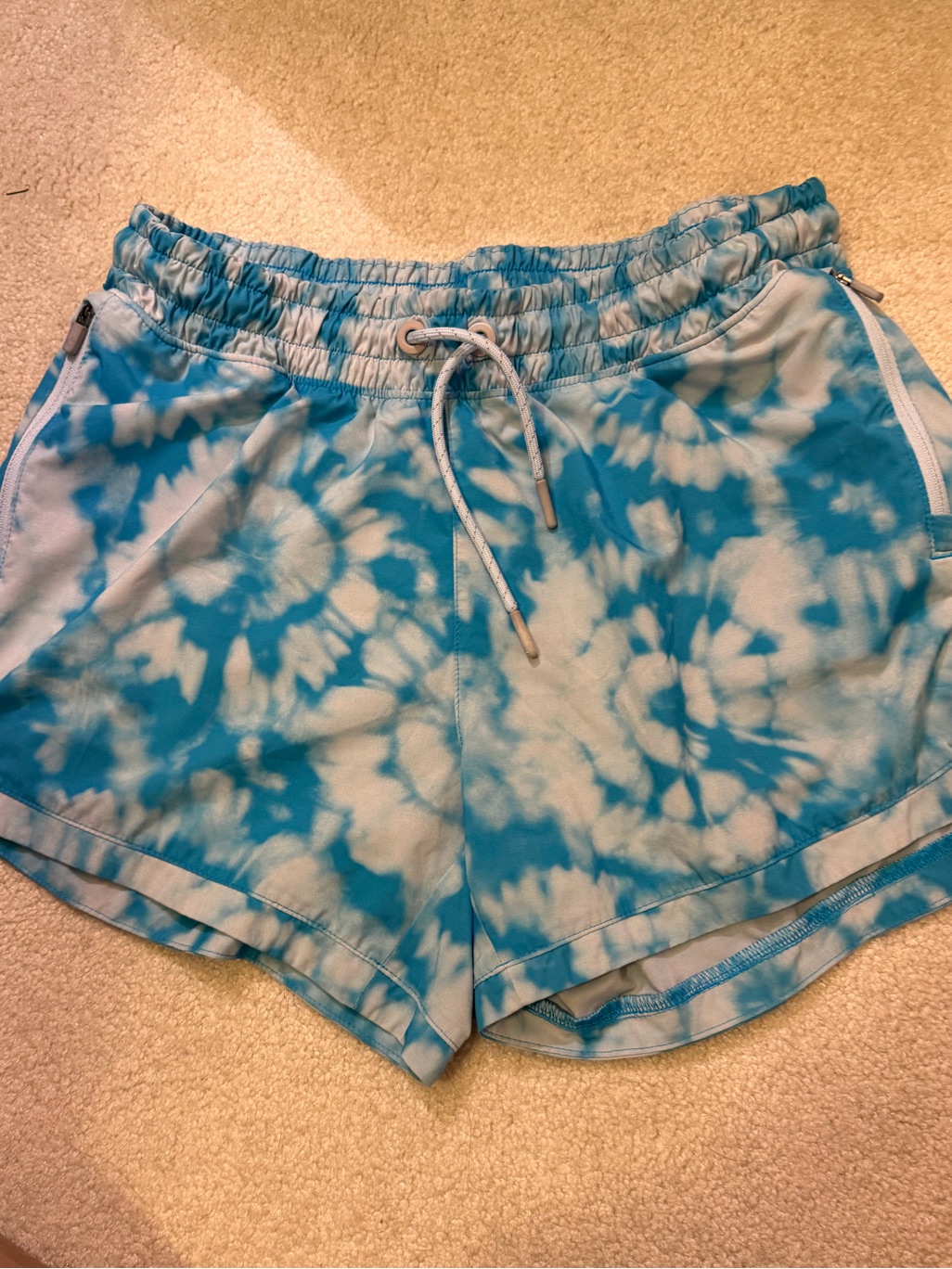 Athleta Blue And White Tie-Dye Athletic Drawstring Shorts